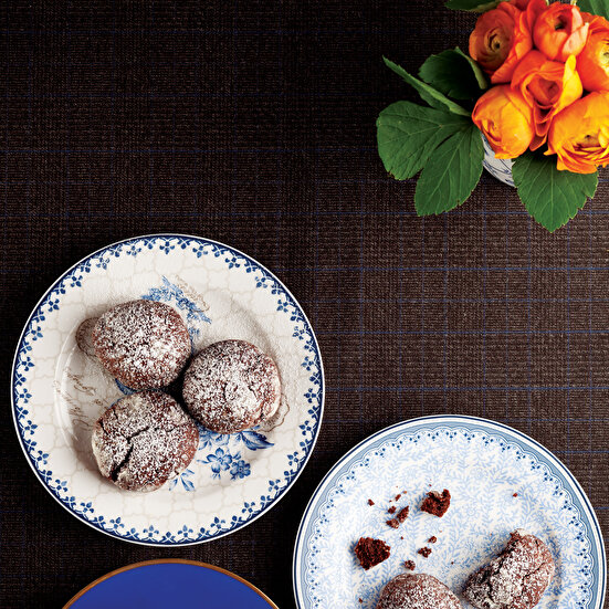 Çikolatalı Çatlak Kurabiye