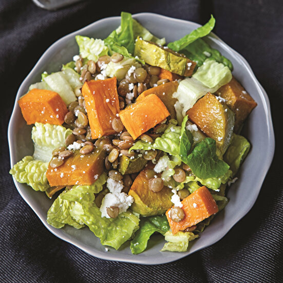 Yeşil Mercimekli Bal Kabaklı Salata