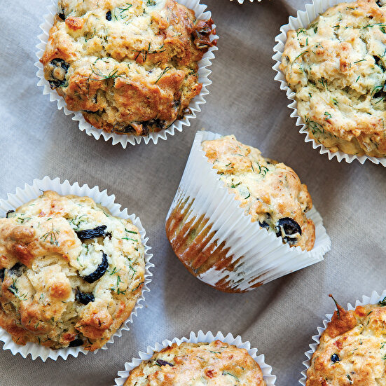  Zeytinli Beyaz Peynirli Muffin