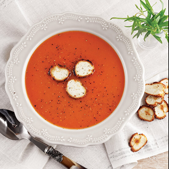 Közlenmiş Domates Çorbası