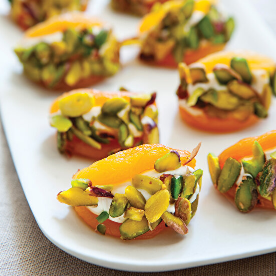  Kaymaklı Kayısı Tatlısı