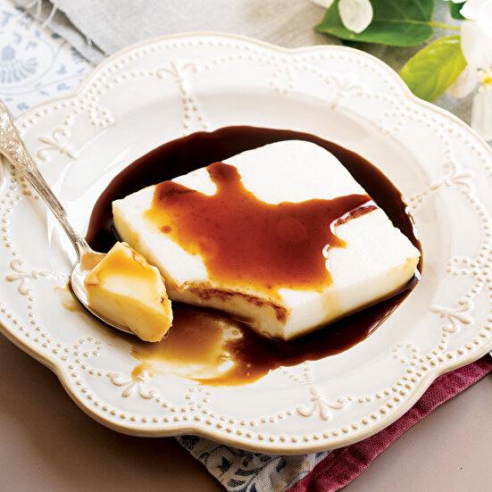 Pekmezli Su Muhallebisi