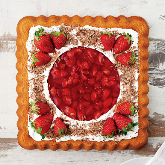 Çikolatalı Çilekli Pasta