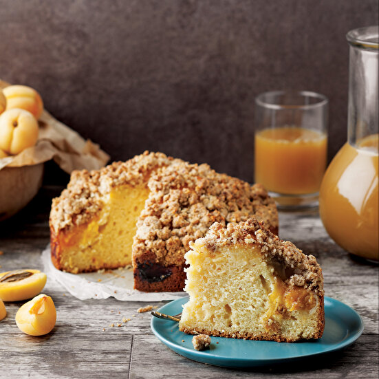 Kayısılı Kırıntılı Kek