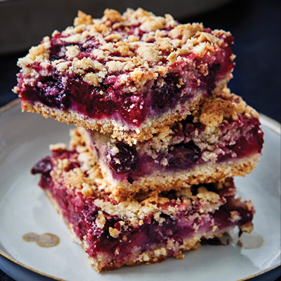 Yaban Mersinli ve Vişneli Barlar