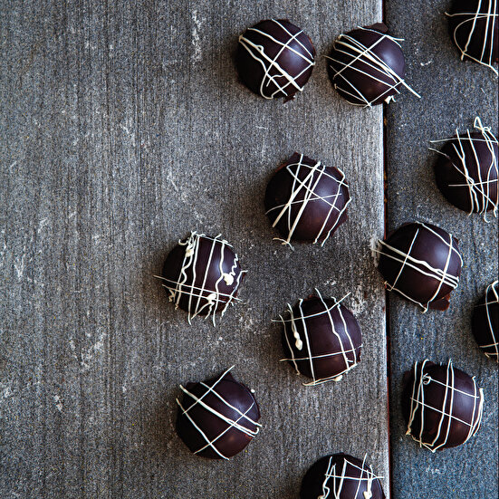 Kestane Dolgulu Çikolata