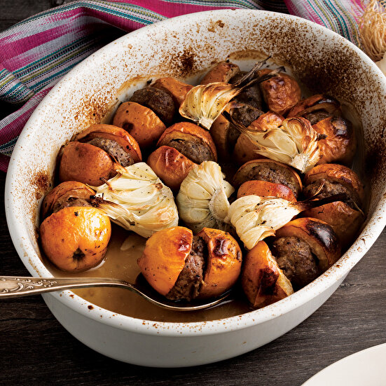 Fırında Taze Sarımsaklı Yeni Dünya Kebabı