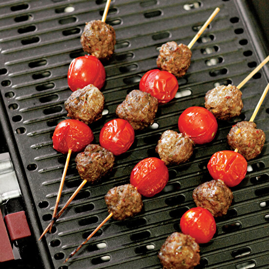 Domatesli Köfte Şiş