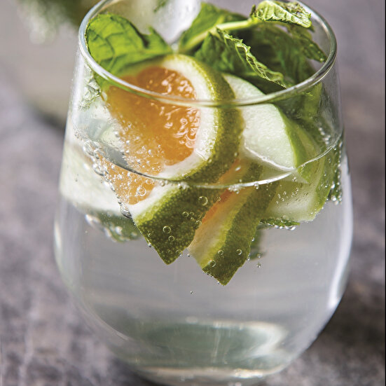 Agave Şuruplu ve Mandalinalı Soda