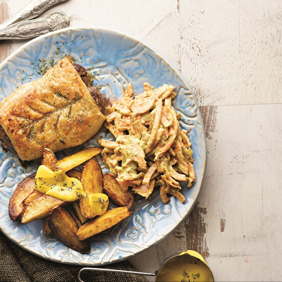 Pestolu Havuç Salatası