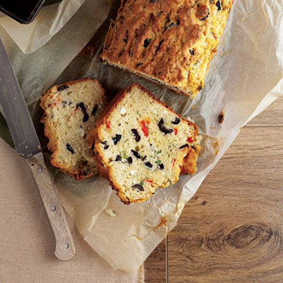 Tuzlu Taze Soğanlı Kek