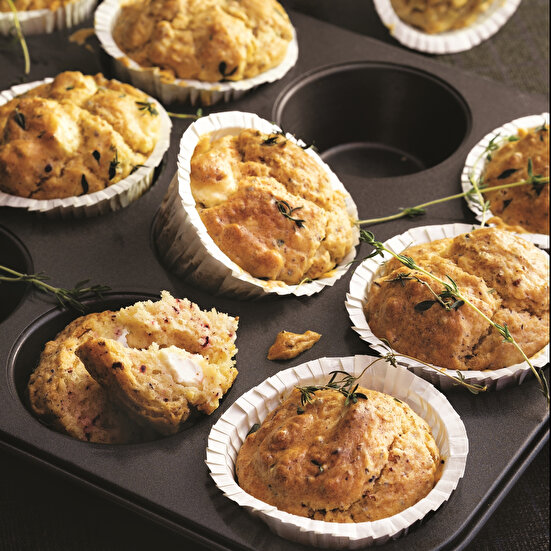 Lor Peyniri ve Sumaklı Muffin