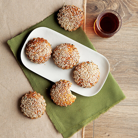 Kepekli Otlu Çörek