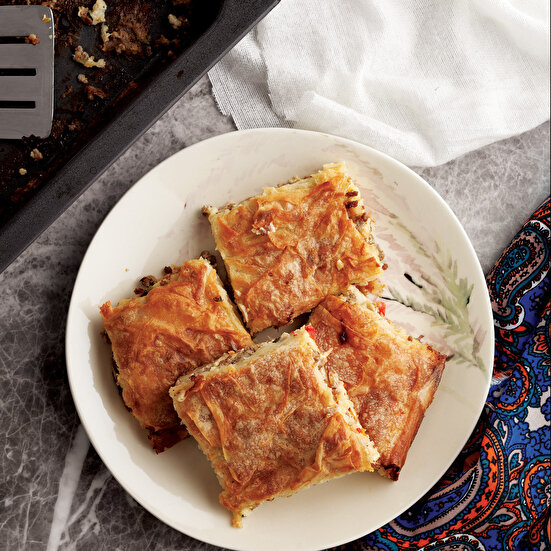 Kıymalı Su Böreği