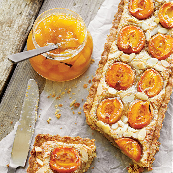 Kayısılı Bademli Tart