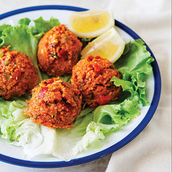 Sarımsaklı Mercimek Köftesi