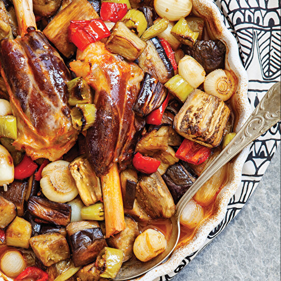 Patlıcanlı Orta Yemeği