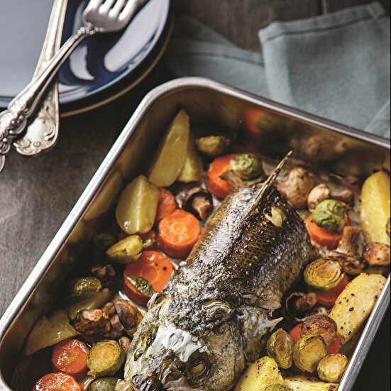 Fırında Sebzeli Levrek