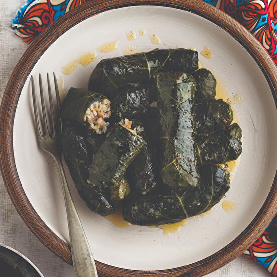 Tereyağlı Karalahana Sarması