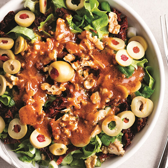 Acukalı Zeytinli Salata