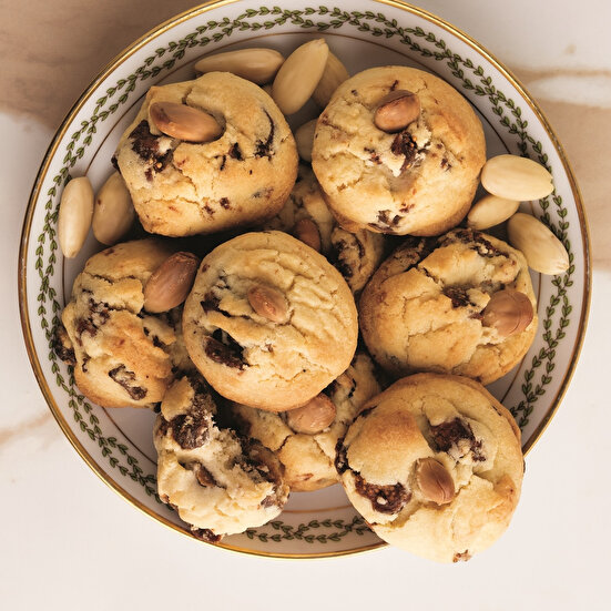 Kuru İncir ve Bademli Un Kurabiyesi