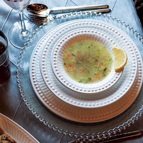 Tavuk Suyuna Sebze Çorbası