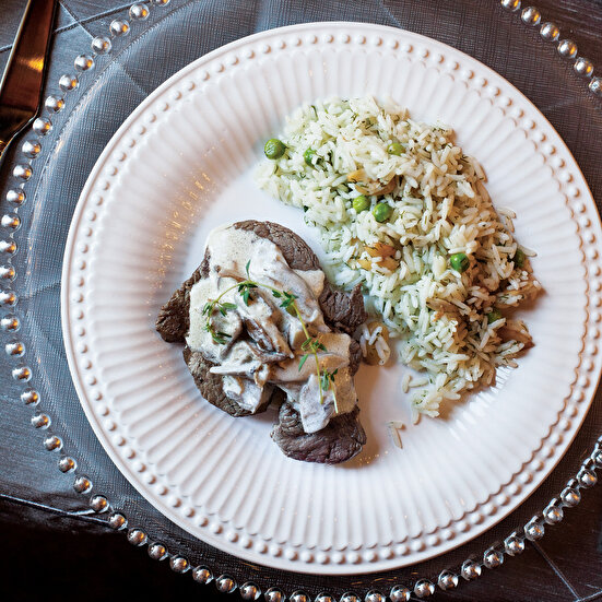 Bademli Dereotlu Yasemin Pilavı