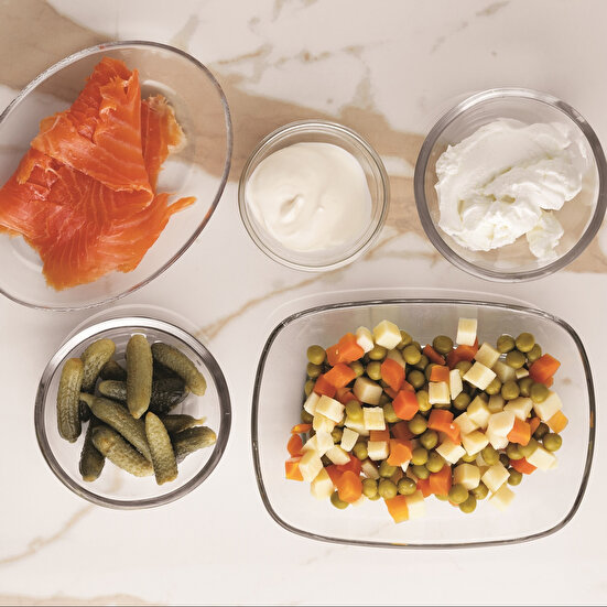 Somon ve Rus Salatalı Gougères