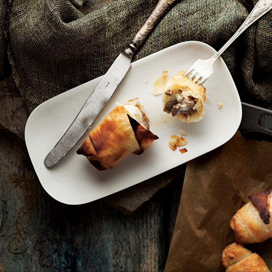 Mantarlı Unlu Börek