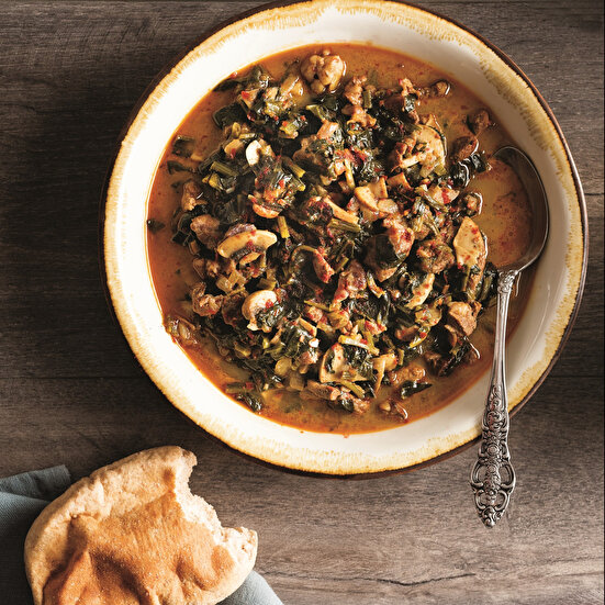 Mantarlı Etli Ispanak