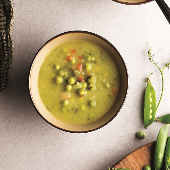 Kuşkonmazlı Bezelye Çorbası