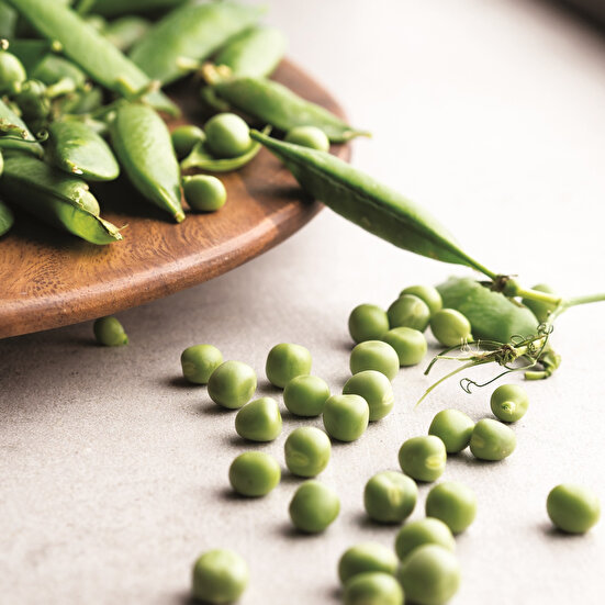 Karabuğdaylı Bezelye Salatası