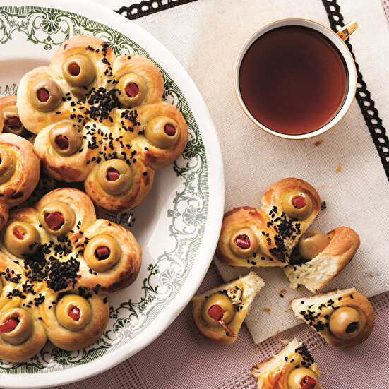 Zeytinli Papatya Çöreği