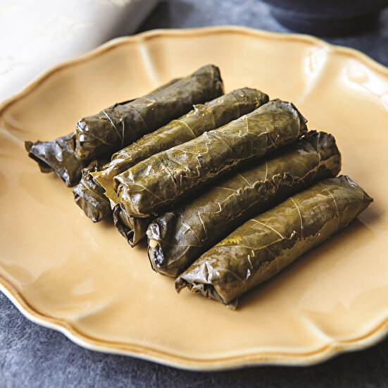 Cevizli Vişneli Sarma