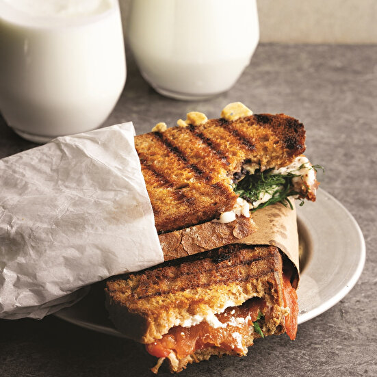 Közlenmiş Biberli Tost