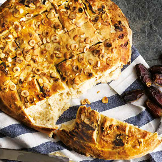Hurma ve Fındıklı Ramazan Pidesi