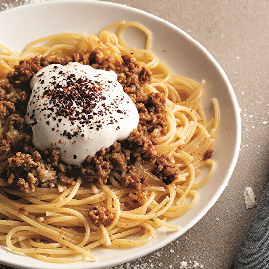 Kıyma Soslu Spagetti Makarna