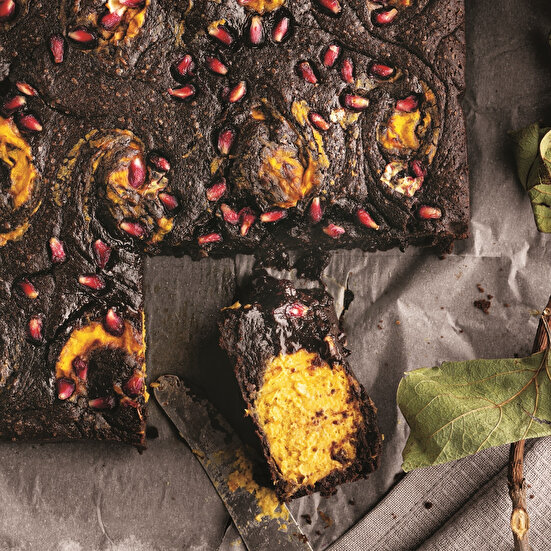 Bal Kabaklı Narlı Brownie
