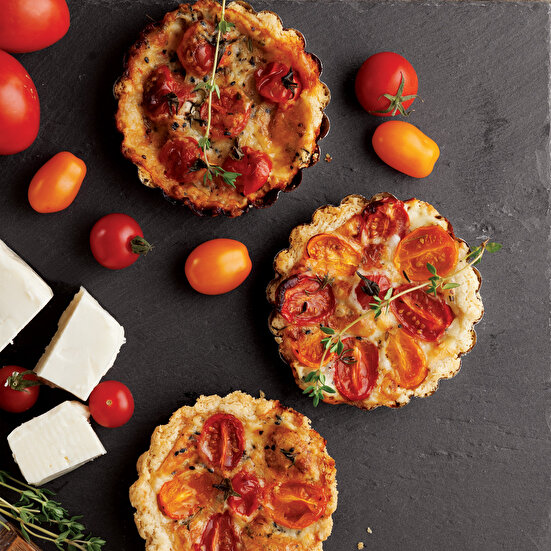 Kekikli Domatesli Kiş