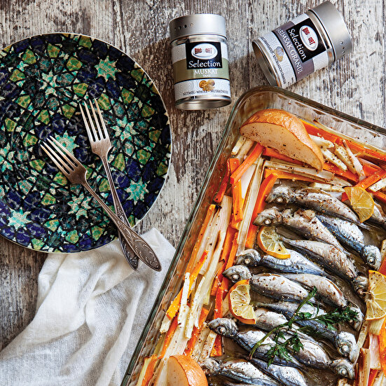 Baharatlı Armutlu Sebzeli İstavrit