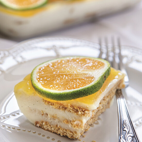 Vanilyalı Bisküvili Pasta