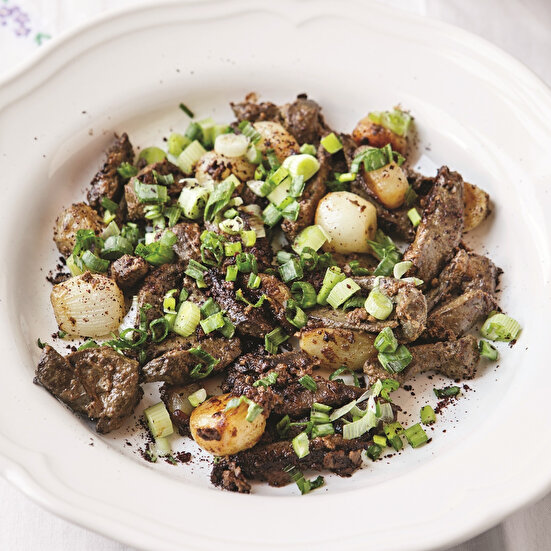 Arpacık Soğanlı Ciğer Kavurma