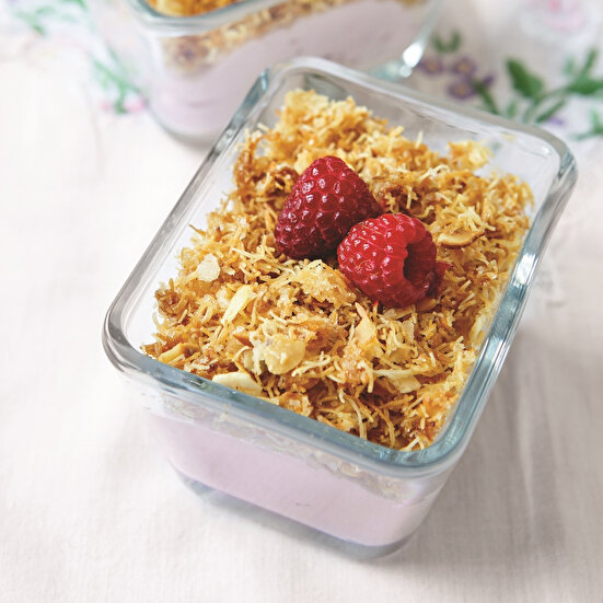 Çıtır Kadayıflı Frambuazlı Muhallebi