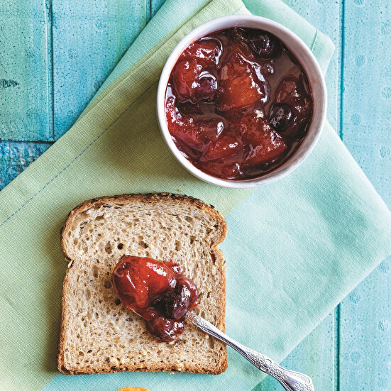 Yaban Mersinli Kayısı Reçeli