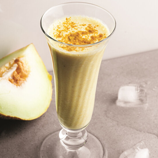 Hindistan Cevizi Sütlü Meyveli İçecek