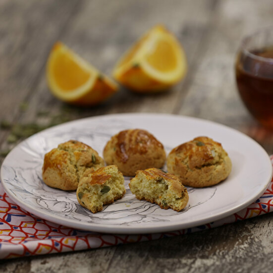 Portakallı Çekirdekli Kurabiye