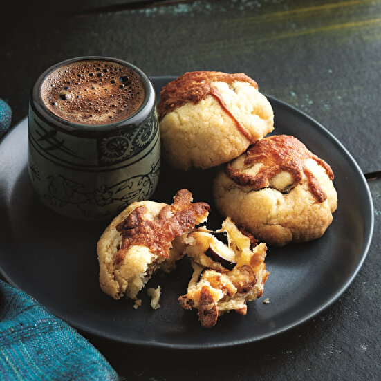 Patlıcanlı Çörek