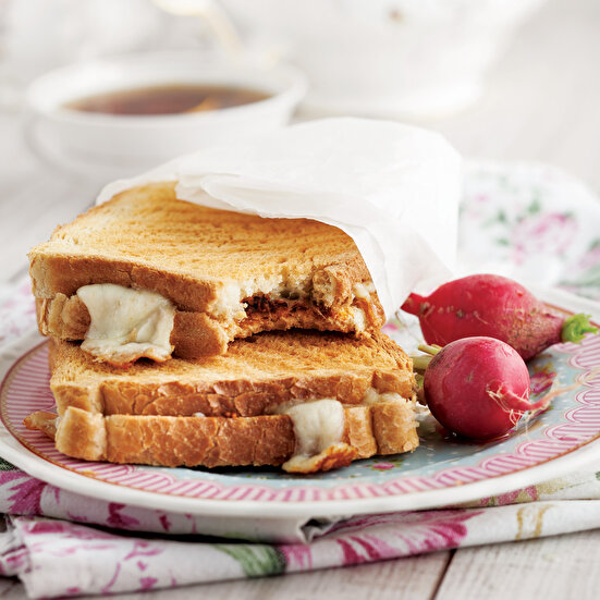 Kahvaltılık Acukalı Tost