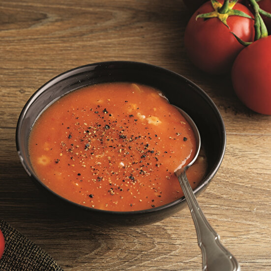 Yıldız Şehriyeli Domates Çorbası