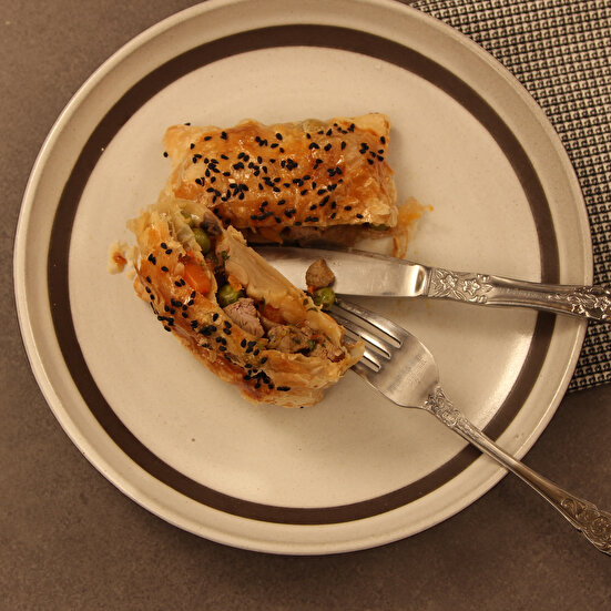 Mantarlı Talaş Böreği